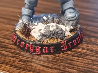 Nameplates 32mm Tabletop Base