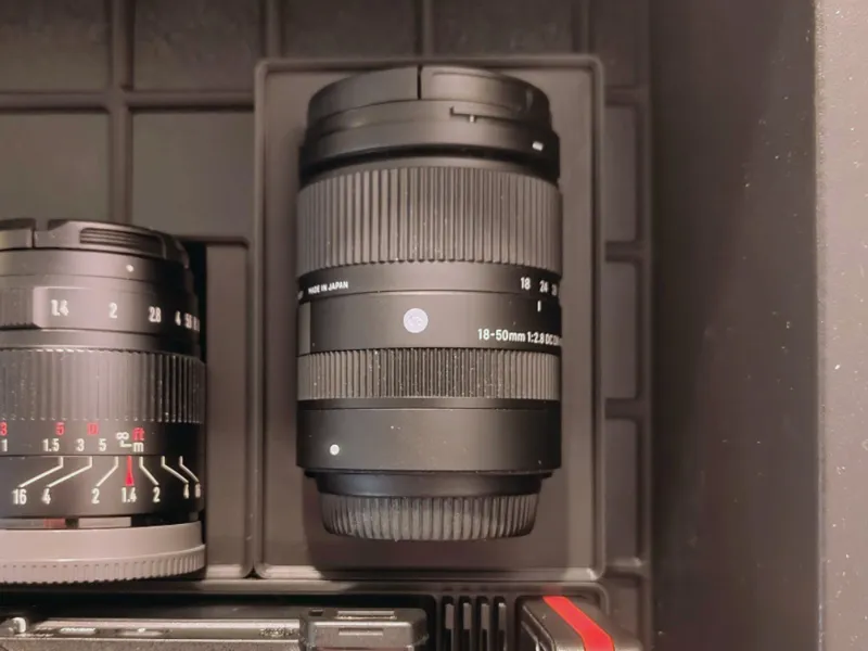 Sigma 18-55mm F2.8 Gridfinity