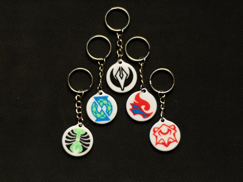 Strixhaven Colleges Keychains – Magic MTG