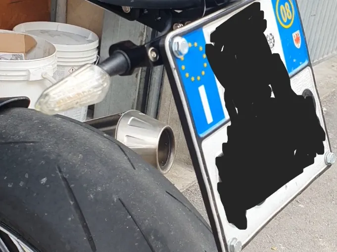 porta targa moto