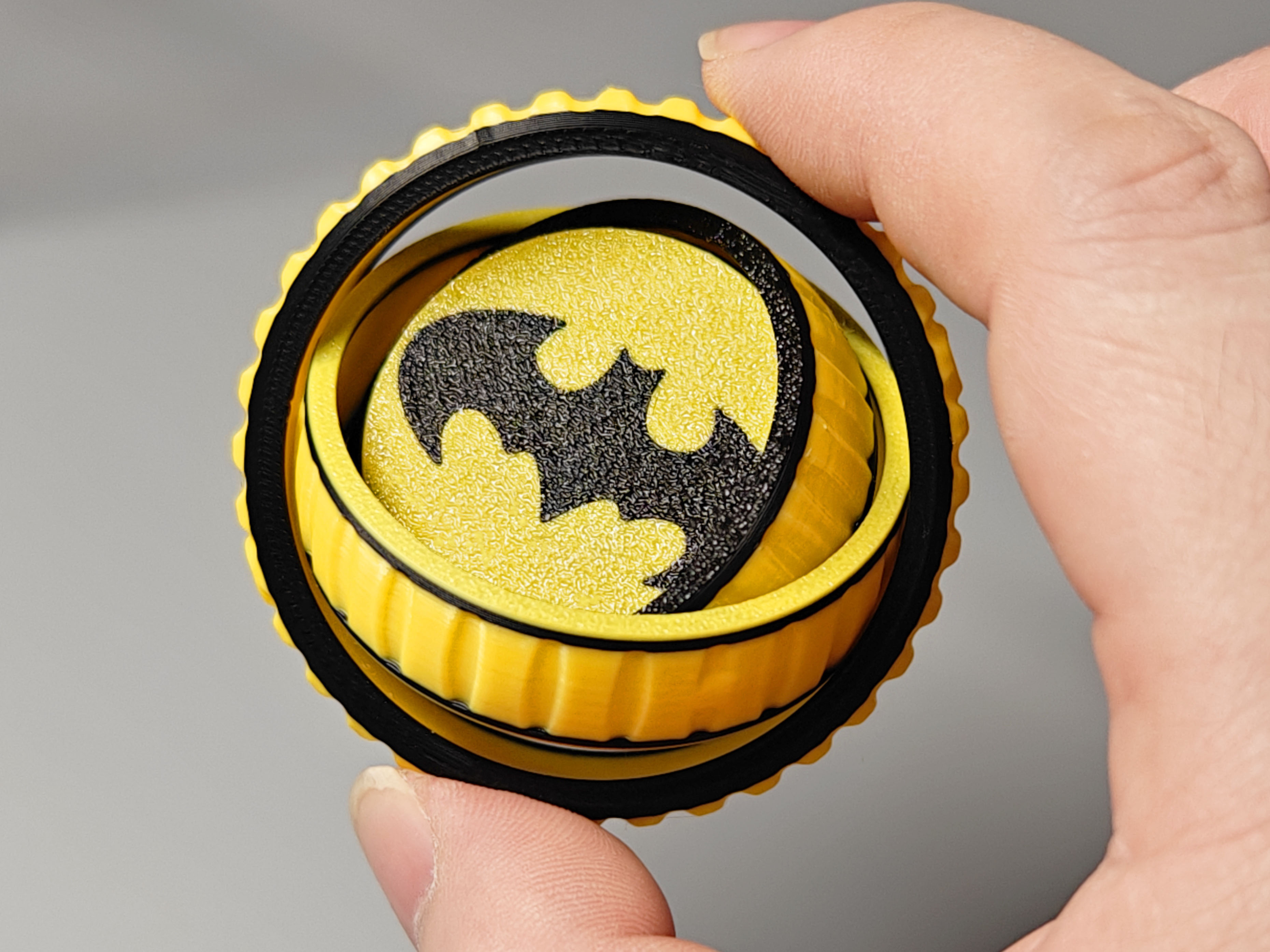 Miniatura 3 do modelo 3D 蝙蝠侠-旋转陀螺 超级英雄系列 指尖陀螺TC3-Batman