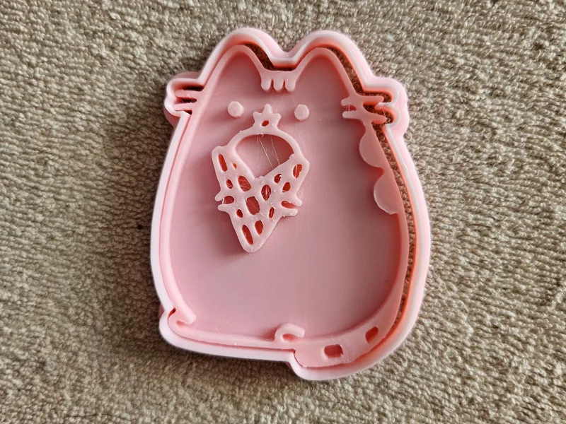 Pusheen with ice cream - cookie cutter