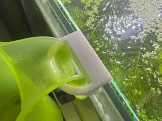 Aquarium Messbecher Halter