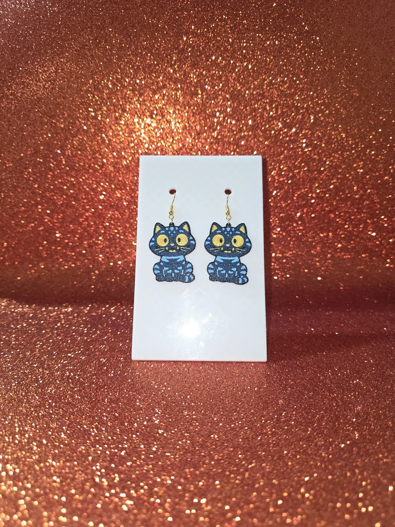 K-pop tiger earrings view 2