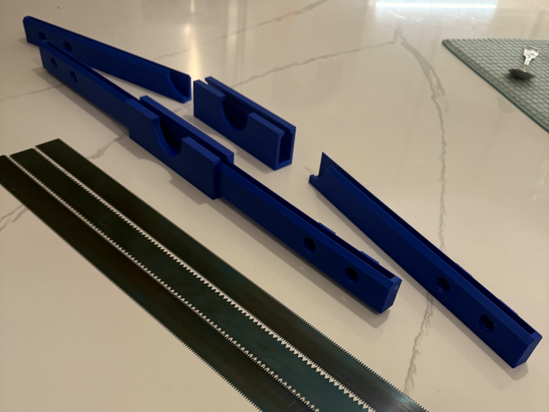 22" (560mm) Scraper Blade Wall Mount Holder