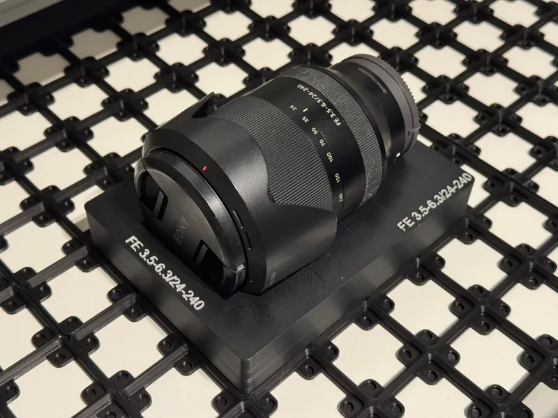 Gridfinity Box for Sony FE 24-240mm/F 3.5-6.3 Lens