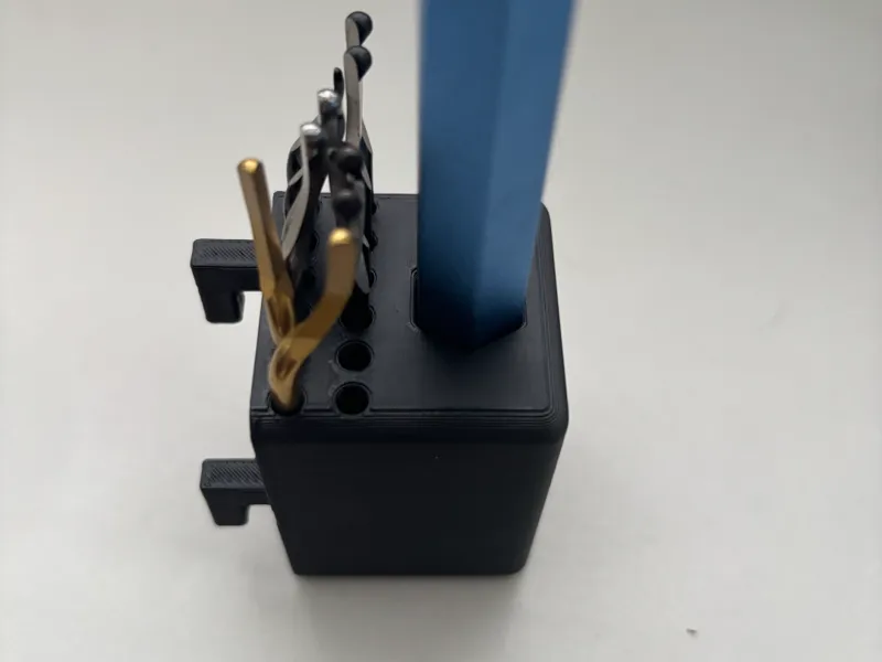 IKEA SKÅDIS Entgrater Halterung