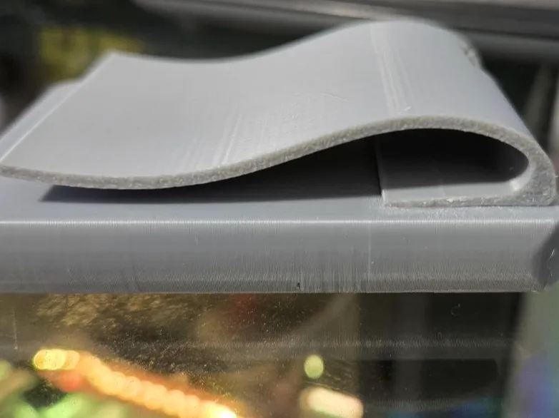 The Finest Wallet, Smooth like a Pebble  - CLIP