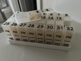Monthly Pill Holder (Daily containers with AM/PM)