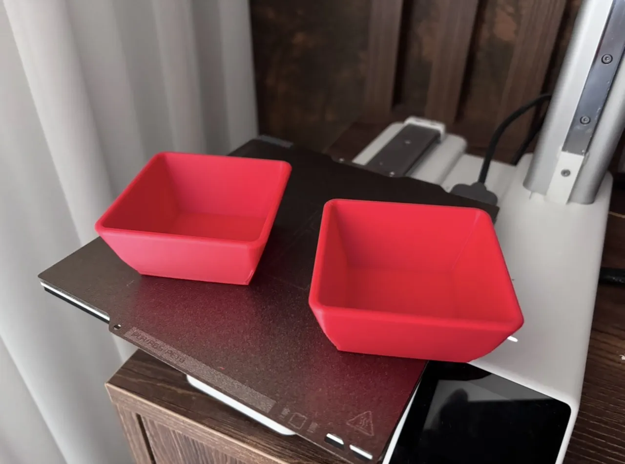 Simple tray view 2