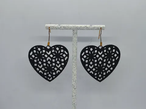 Aretes Escultura Corazón de Filigrana