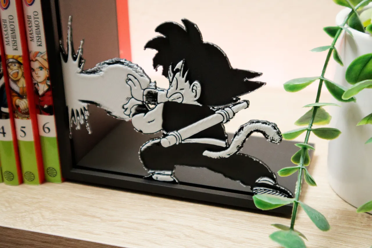 Bookend of Son Goku doing the Kame Hame Ha! view 2
