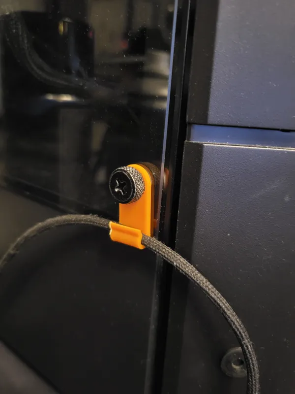 PC glass panel mouse bungee