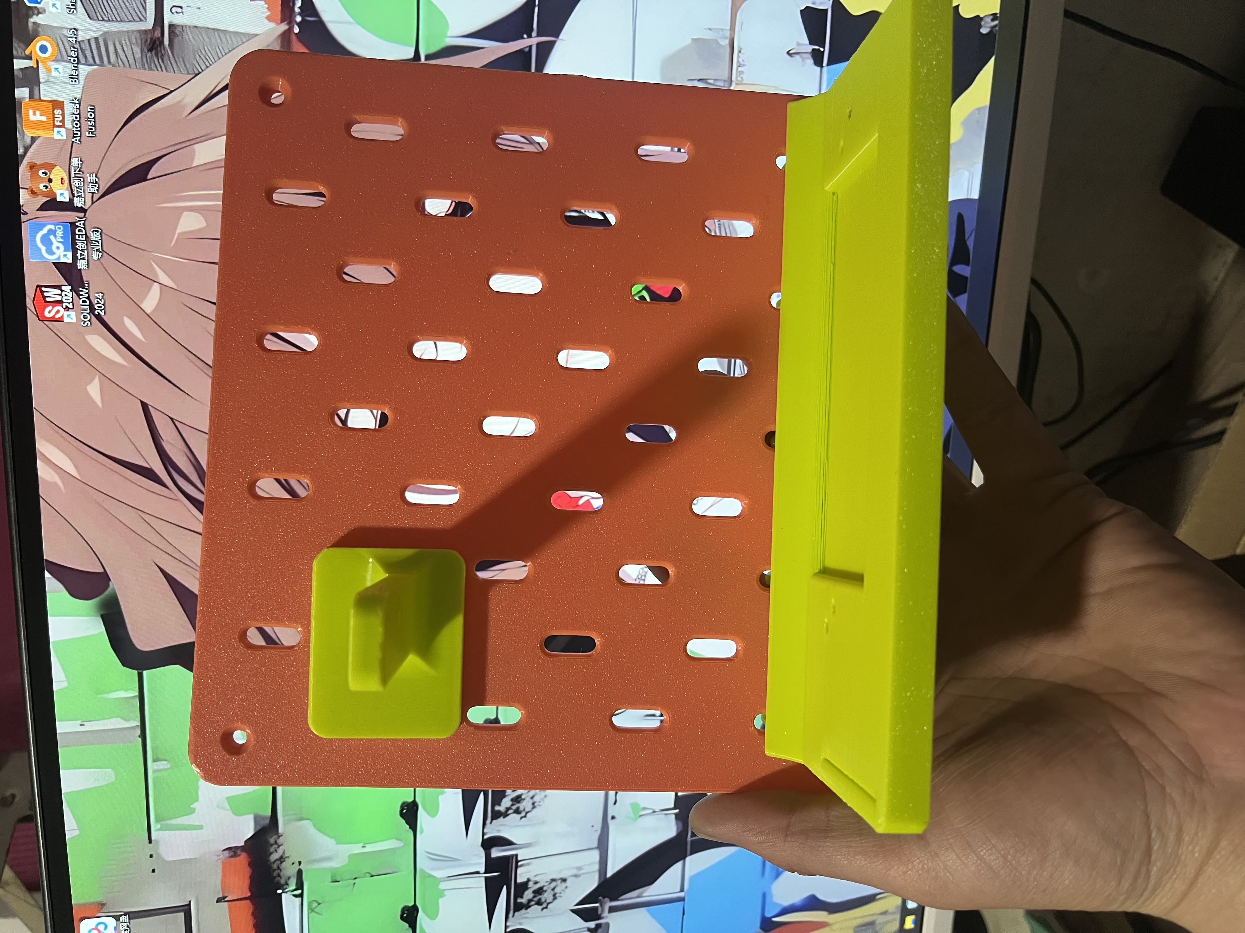 Miniatura 5 do modelo 3D 整套主机上墙  壁挂电脑主机（适配宜家洞洞板） 