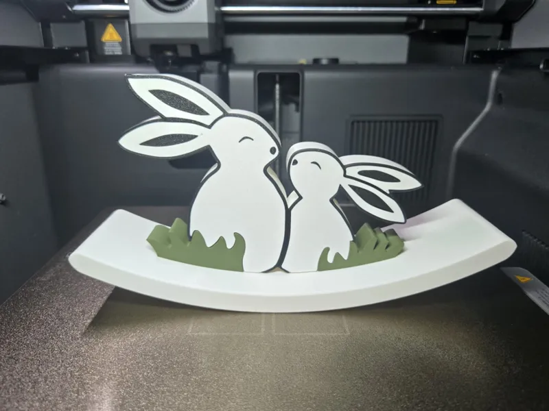 2 Hasen auf Wippe / Easter Bunny Deco