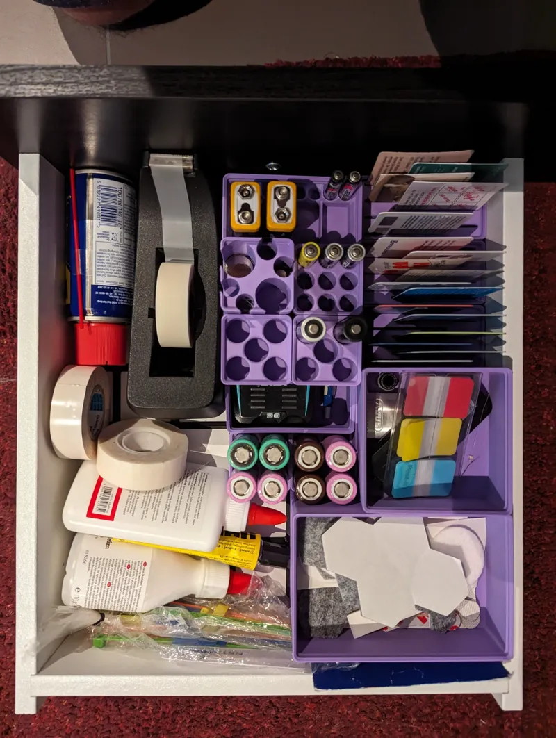 Ikea Kallax Gridfinity - Battery and Stuff organizer