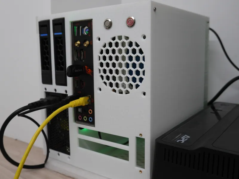 双盘位 ITX/NAS 机箱 V1.1 