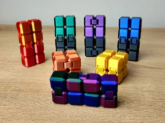 Fidget Toy Infinity Cube
