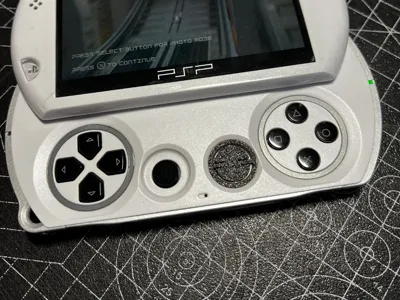 PSP Go Start/Select button