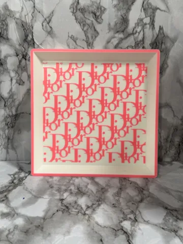 Bandeja organizadora: Dior Catch All Tray | Home | Decor — vista de referencia 2