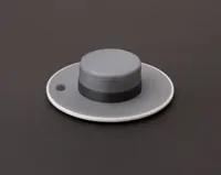 SOMBRERO PIN Y LLAVERO FIX