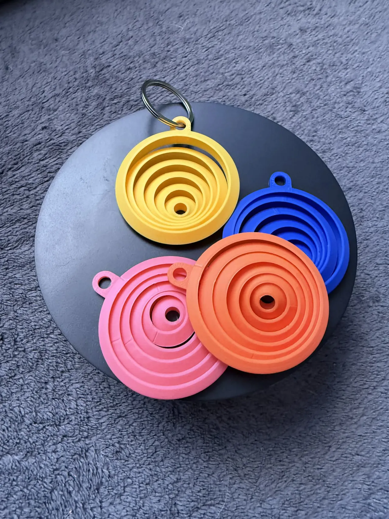 Round Fidget Keychain, Earrings, toy view 2