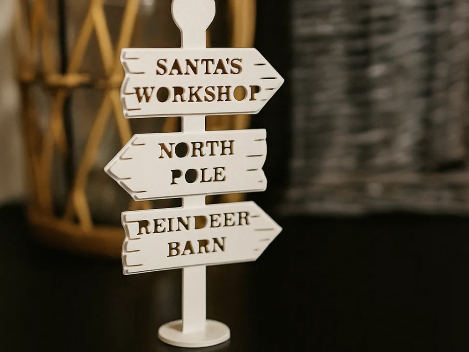Christmas Wayfinder – Santa Christmas Decoration by DerAndrich MakerWorld: Download Free 3D Models - 3D model önizlemesi