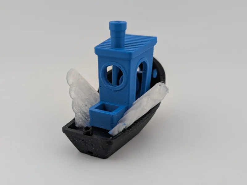 Crystal-winged Benchy safe 45-degree overhang test