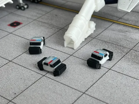 Modelo para impresión 3D: 1:400 Police Car — referencia de MakerWorld