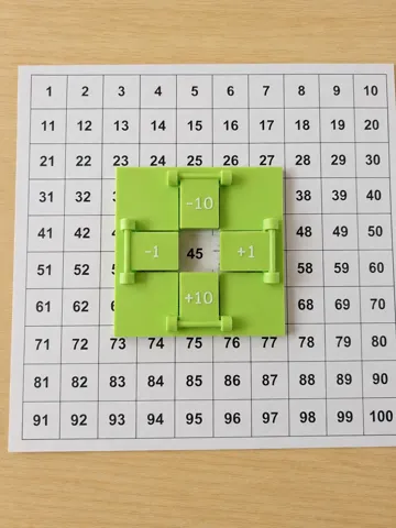 Modelo para impresión 3D: 100 veld meer minder plus min wiskunde rekenhulp — vista de referencia 2