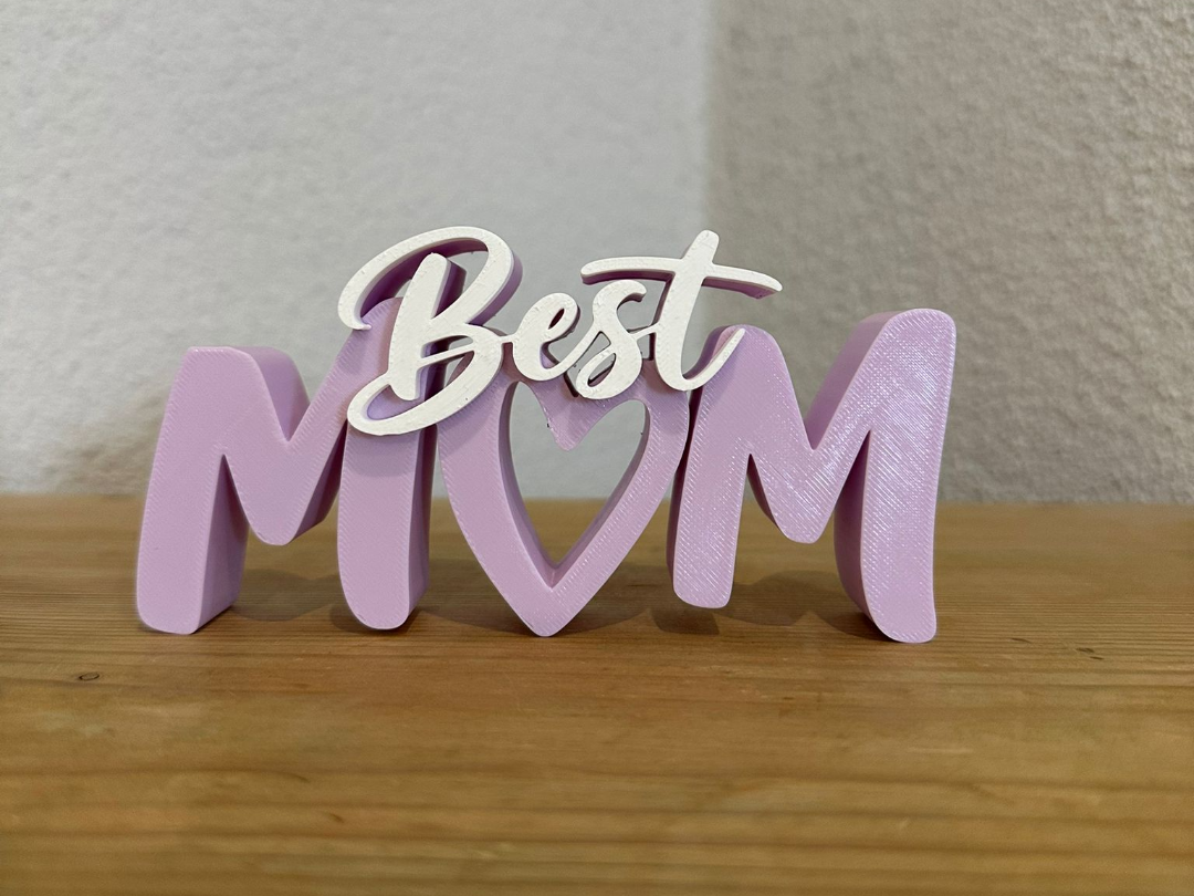 Best Mom Schriftzug mit Herz