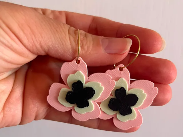 Pendientes flor tricolor