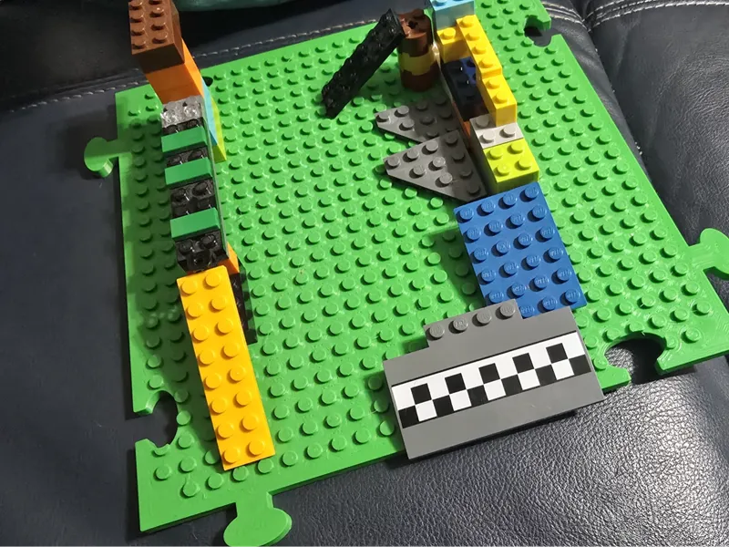 RC Crawler Park Build your own Brick Base