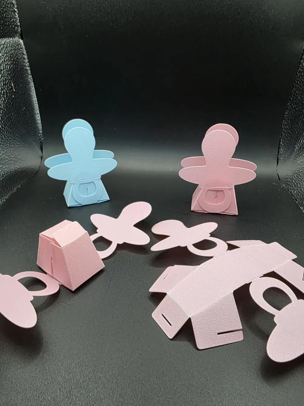 Foldable Pacifier / Dummy Favor Box - Free 3D Print Model - MakerWorld