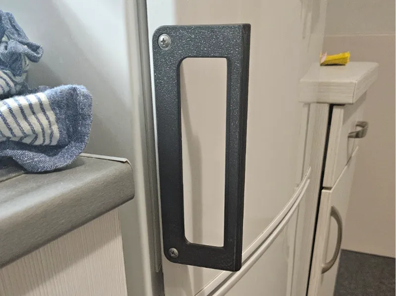 Simple handle replacement for Gorenje fridge