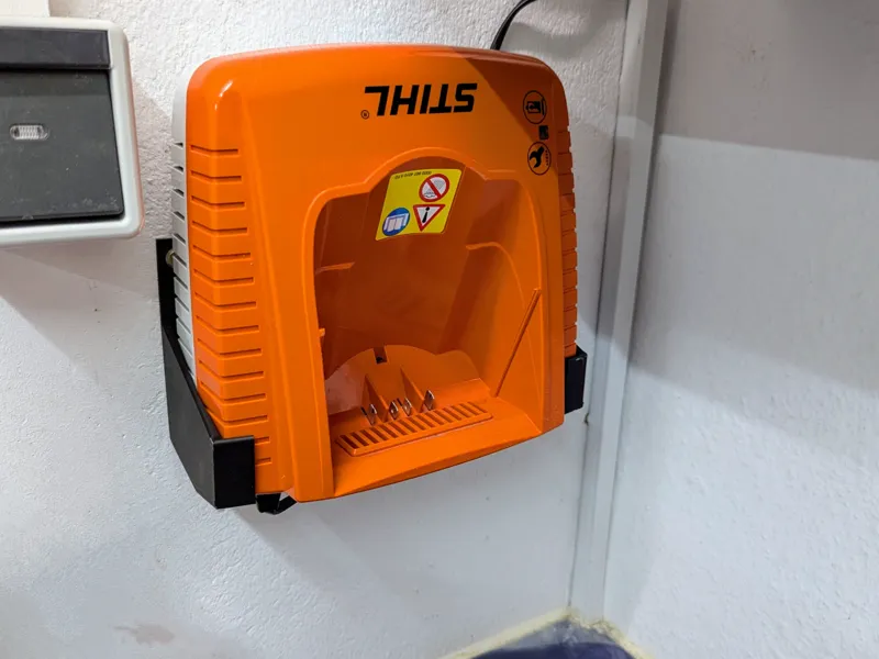 Wall Mount for Stihl AL Charger  -  AP-Series