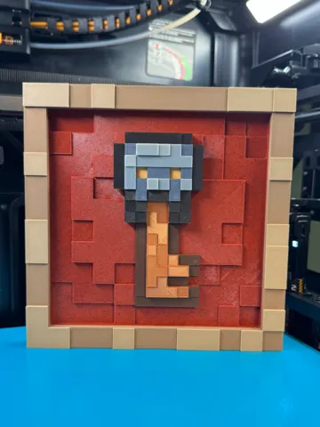 Marco decorativo: Trial Key - Minecraft Item Frame — vista de referencia 2