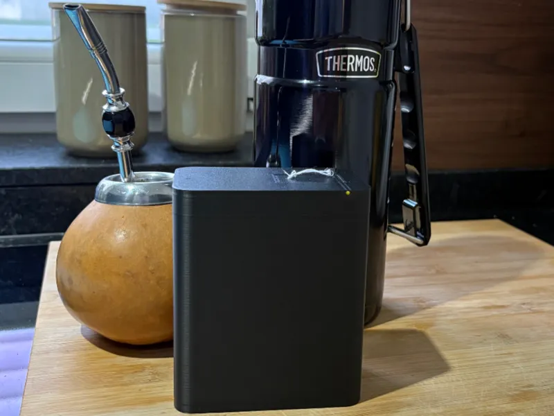 Yerba mate porta mate portable can