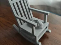 Figurine Dwayne Johnson sur rocking-chair — photo 2
