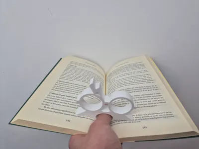 Harry Potter Page Holder