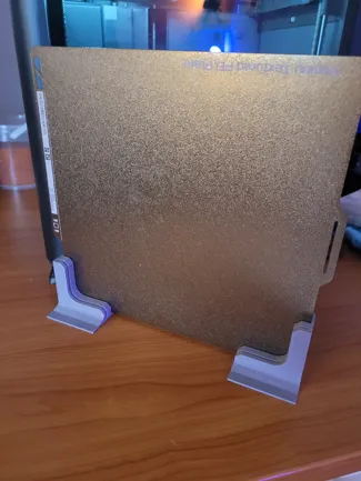 Easy Universal Buildplate Stand. Prints Quick, Easy To Store If Not Needed