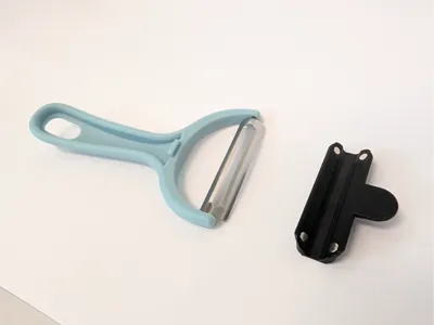 Universal Magnetic Vegetable Peeler Blade Guard
