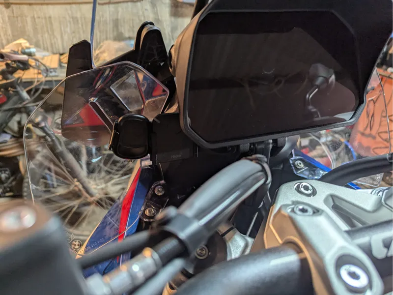 Remote Gate Holder for R1300GS