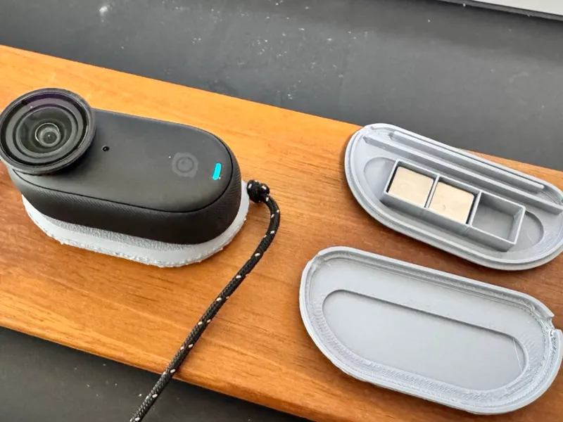 Insta360 GO 3/GO 3S Magnet Necklace Mount