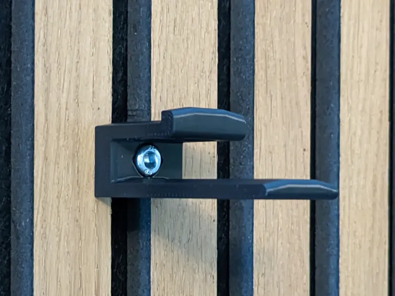 Ultimate Cap Hook