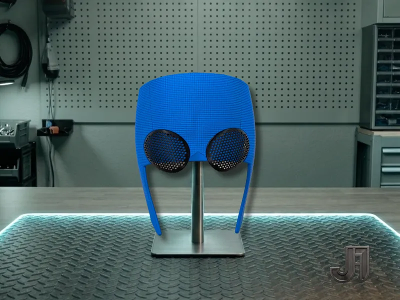 Invincible-Inspired Textured Helmet V2