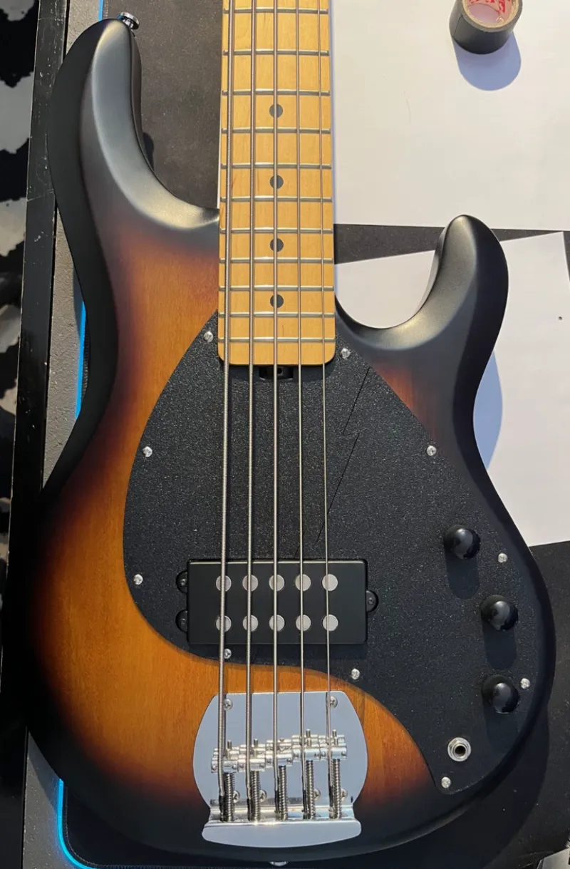 STINGRAY 5 PICKGUARD
