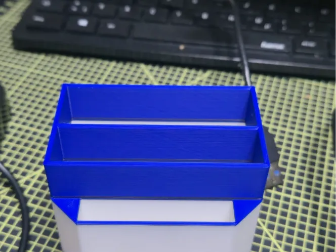 HDD+SSD+USB STICK Halterung
