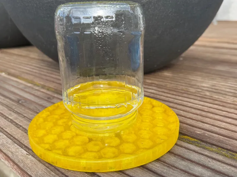 Bees Insect Drinking Cup Bee Drinker