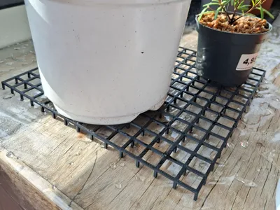Draining mat / mesh / net